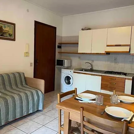 In Lignano 40980 * Линьяно-Саббьядоро